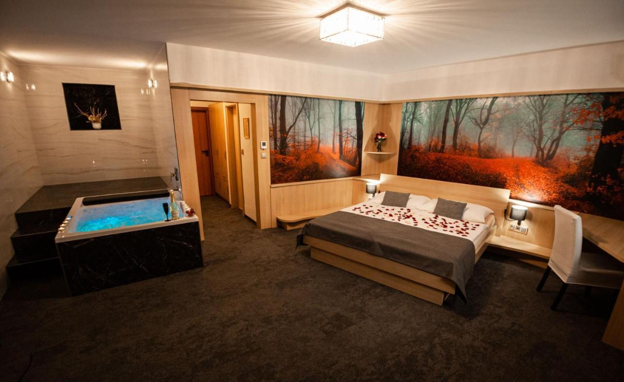 Hotel Kras Jedovnice Eksteriør billede