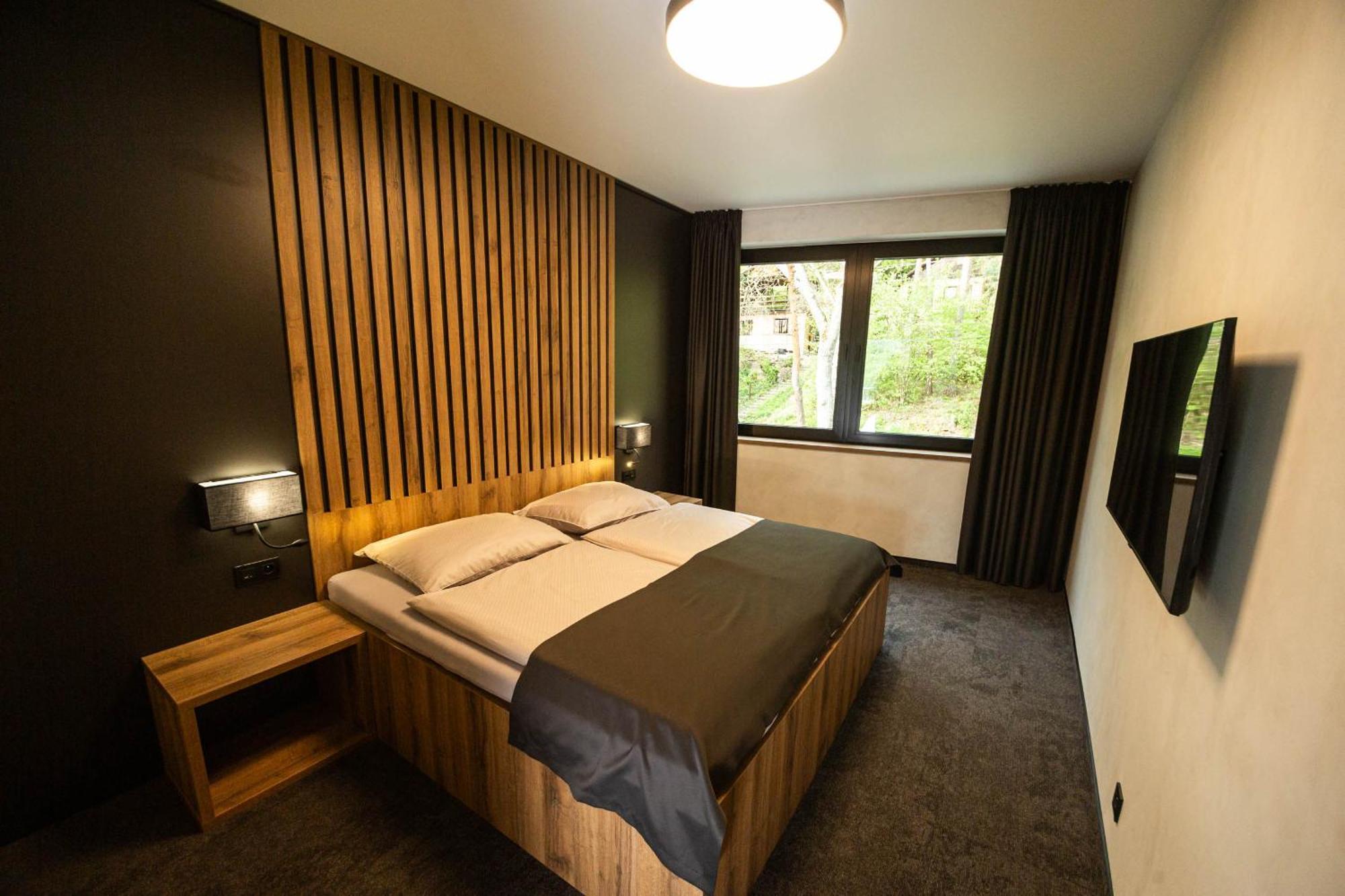 Hotel Kras Jedovnice Eksteriør billede